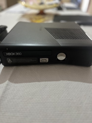 Console xbox 360 slim 4gb - console,