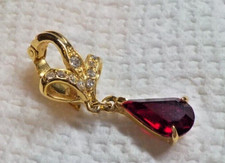 CIONDOLO VINTAGE TONO ORO