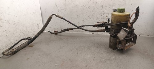Pompa servosterzo anteriore