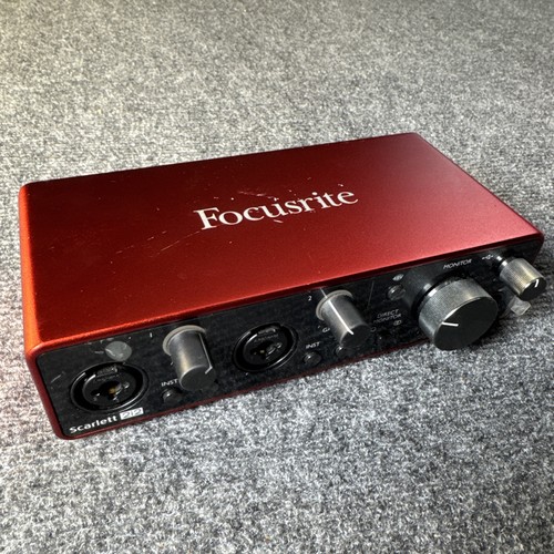 Focusrite scarlett 2i2 3a - scarlett,
