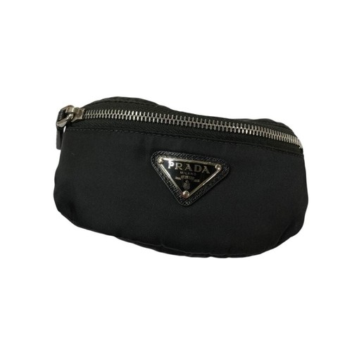 Prada triangle plate - plate, mini