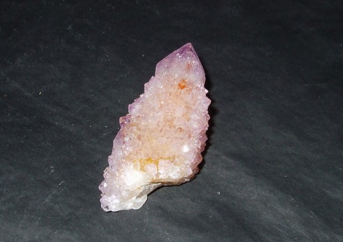 Minerali grezzi - -,