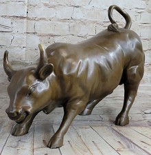 STATUA TORO DI MURO IN VERO