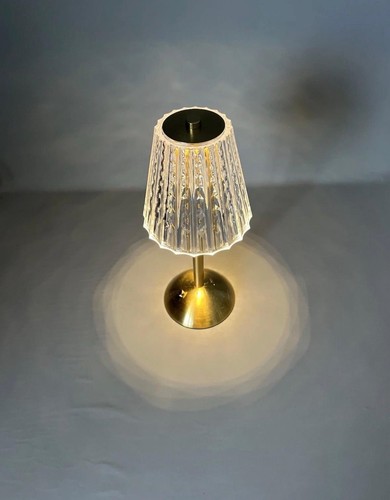 Cordless dimmable table lamp - cordless,