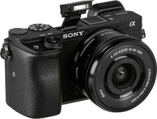 Sony Alpha 6400 + 16-50 mm