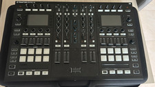 Consolle dj - traktor kontrol s8 + bag UDG