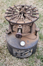 Antica stufa in ghisa