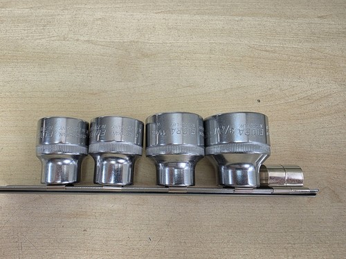 Elora set pezzi presa su - 4,