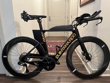 Bicicletta da triathlon 2025