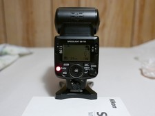 Flash Nikon SB 700 Speedlight come nuovo.