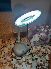 lampada yello con lente di ingrandimento