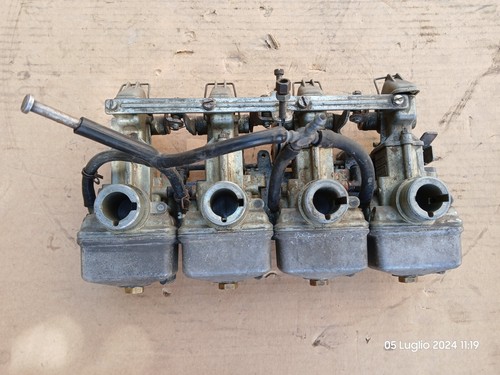 Batteria quattro - di,