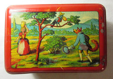 VINTAGE DAMOISEAU BISCUIT
