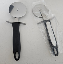 Set 2 tagliapizza - lama tonda