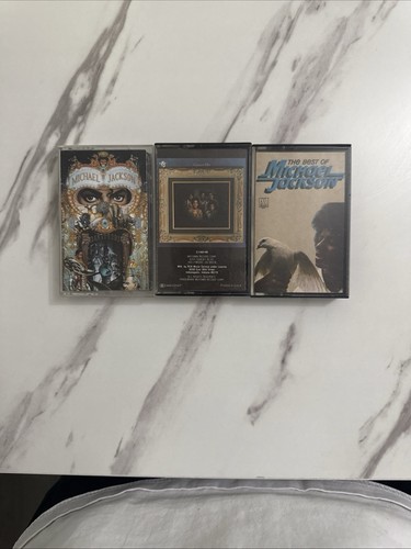 Michael jackson cassette - michael,