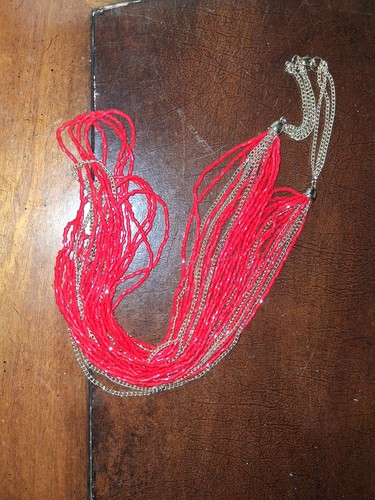 Collana perle semi rossi - di,