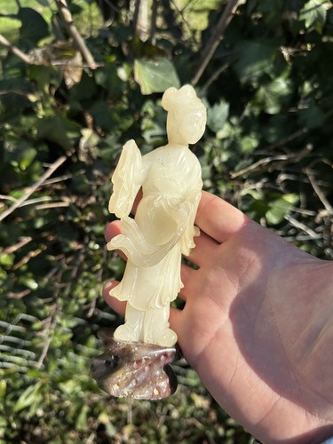 Giada statua donna e cina - giada,