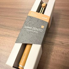 penna uni-ball ZENTO pietra