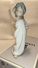 Lladro statuina JUST LIKE NEW