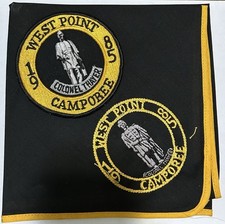 Fazzoletto da collo e toppa