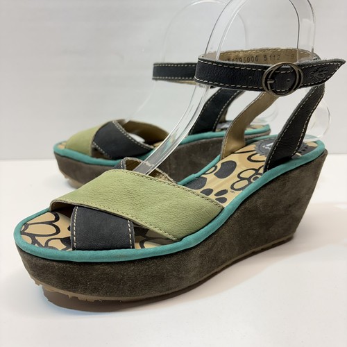 Sandali con zeppa fly london - sandali,