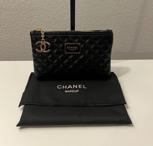 Chanel pochette charm nero - cc,