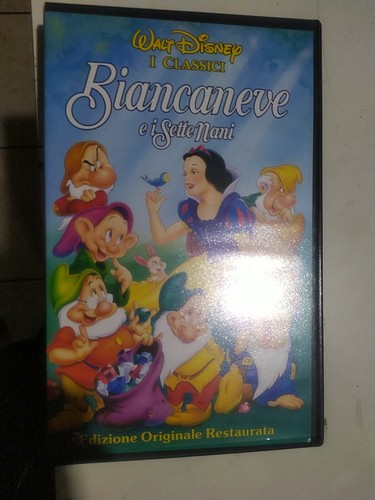 Videocassetta vhs walt - videocassetta,