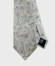 Villa Milano cravatta tre