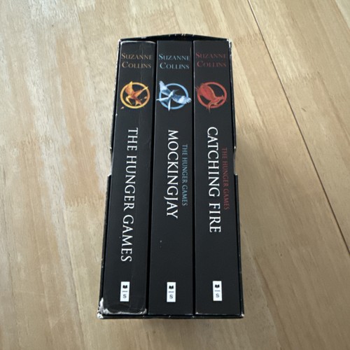 Hunger games trilogy classic - trilogy, (classic