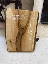 Legno massello di noce italiano 300-250-50 mm essiccato al forno