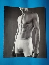 RITAGLIO DI GIORNALE CLIPPING