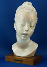 D. MATTEUCCI SCULPTURE CERAMIC