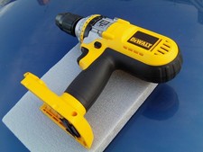 DEWALT DC900 TRAPANO A PERCUSSIONE 36V 3 VELOCITÀ COMPLETAMENTE REVISIONATO SOLO UNITÀ NUDA