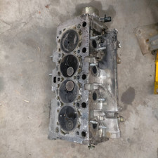 110415795R Testata motore