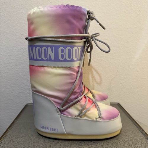 Moon boots icon tie die - boots,