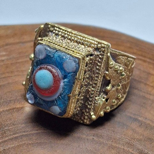 Bellissimo anello antico