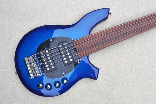 Basso elettrico corde blu - elettrico,