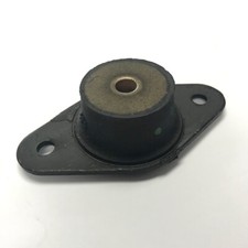 SUPPORTO MOTORE 6653764 CUSHION MOTORE MINI ESCAVATORE PER BOBCAT ENGINE RUBBER