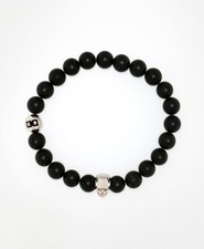 Bracciale teschio perle Onice opaco e logo argento 925 elastico unisex
