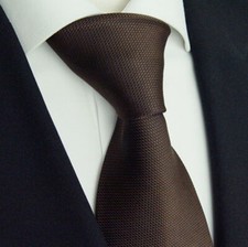 Cravatta tinta unita marrone in seta, modello n. K 900.8