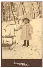 Ritratto Studio Bitche Armadio