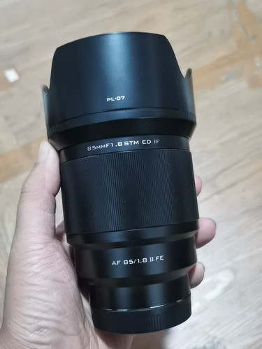 Viltrox 85mm mark - viltrox, stm