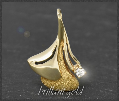 Ciondolo oro giallo con - in,