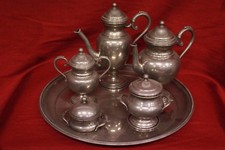 Servizio set da the tea con teiera, zuccheriera e bricchi in peltro pewter old