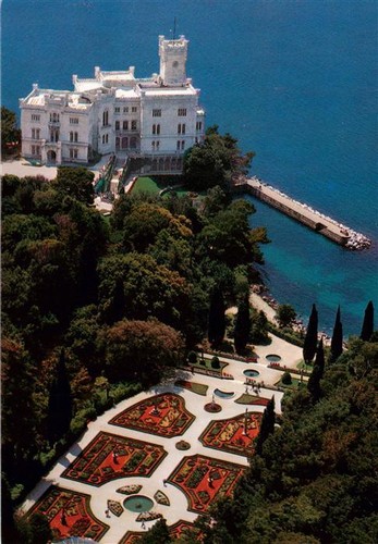 Trieste castello di - castello,