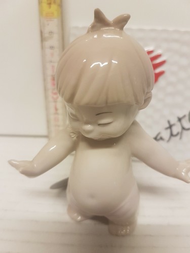 Bambino fine porcellana - bambino,