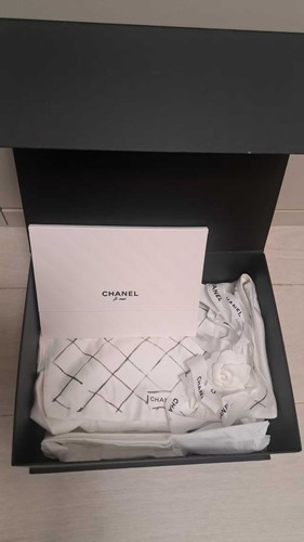 Chanel borsa vuota - chanel, media