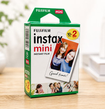 FUJIFILM INSTAX mini pellicola