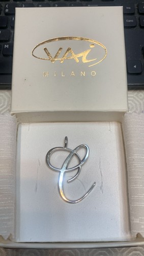 Lettera per collana o - per,