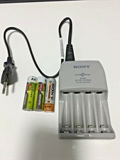 SONY CYCLE ENERGY CARICATORE AA E AAA+ 3 BATTERIE AA!!!